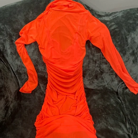 Dress - Picture 1 of 1